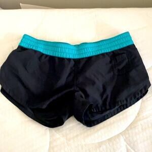 Oakley Running Shorts M Black Turquoise
